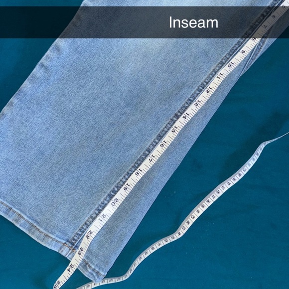 Judy Blue wide leg crop size 5/27 - Picture 8 of 8